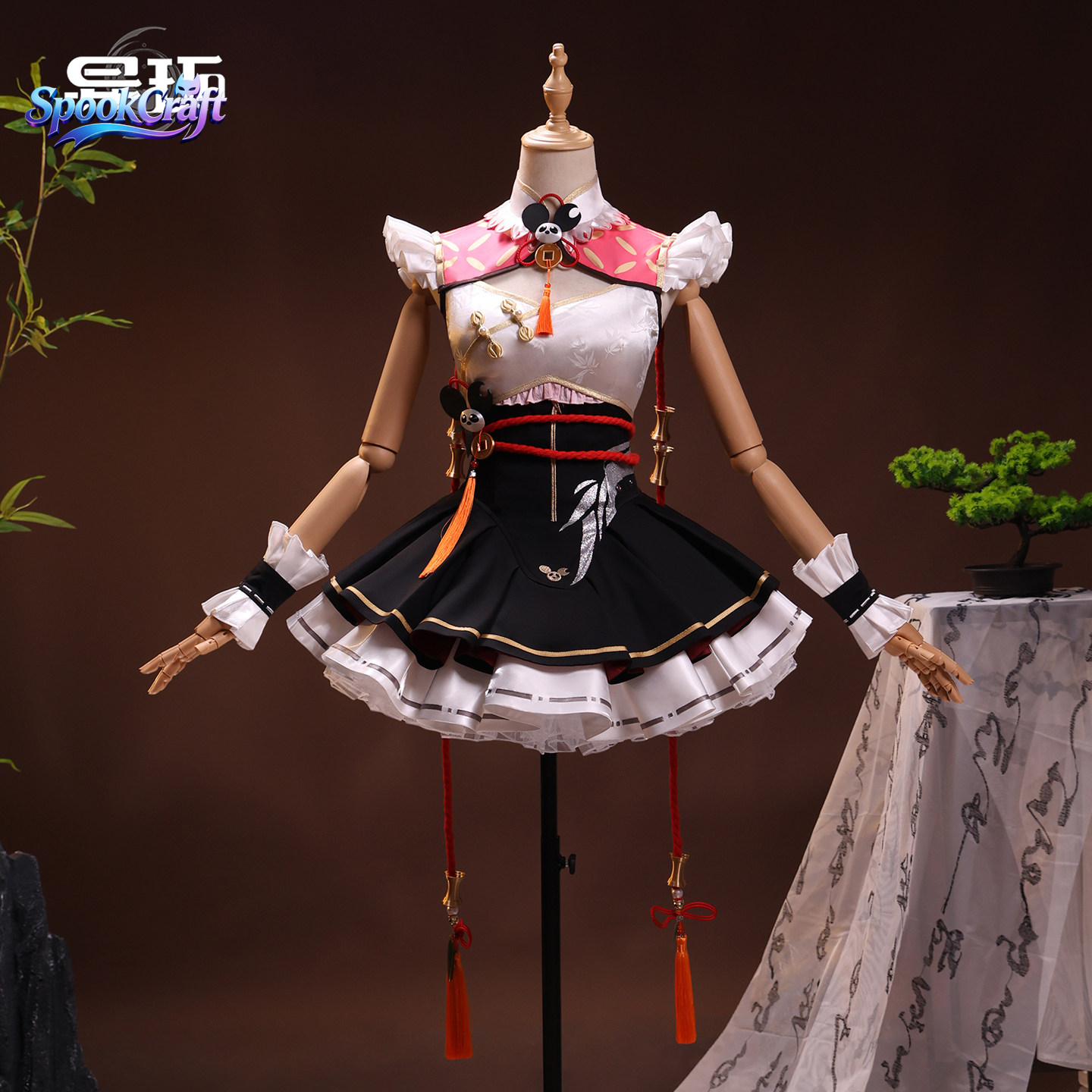 Kostium Cosplay Bankiera z Nev – Anime Cosplay In Chinese recenzja i cena