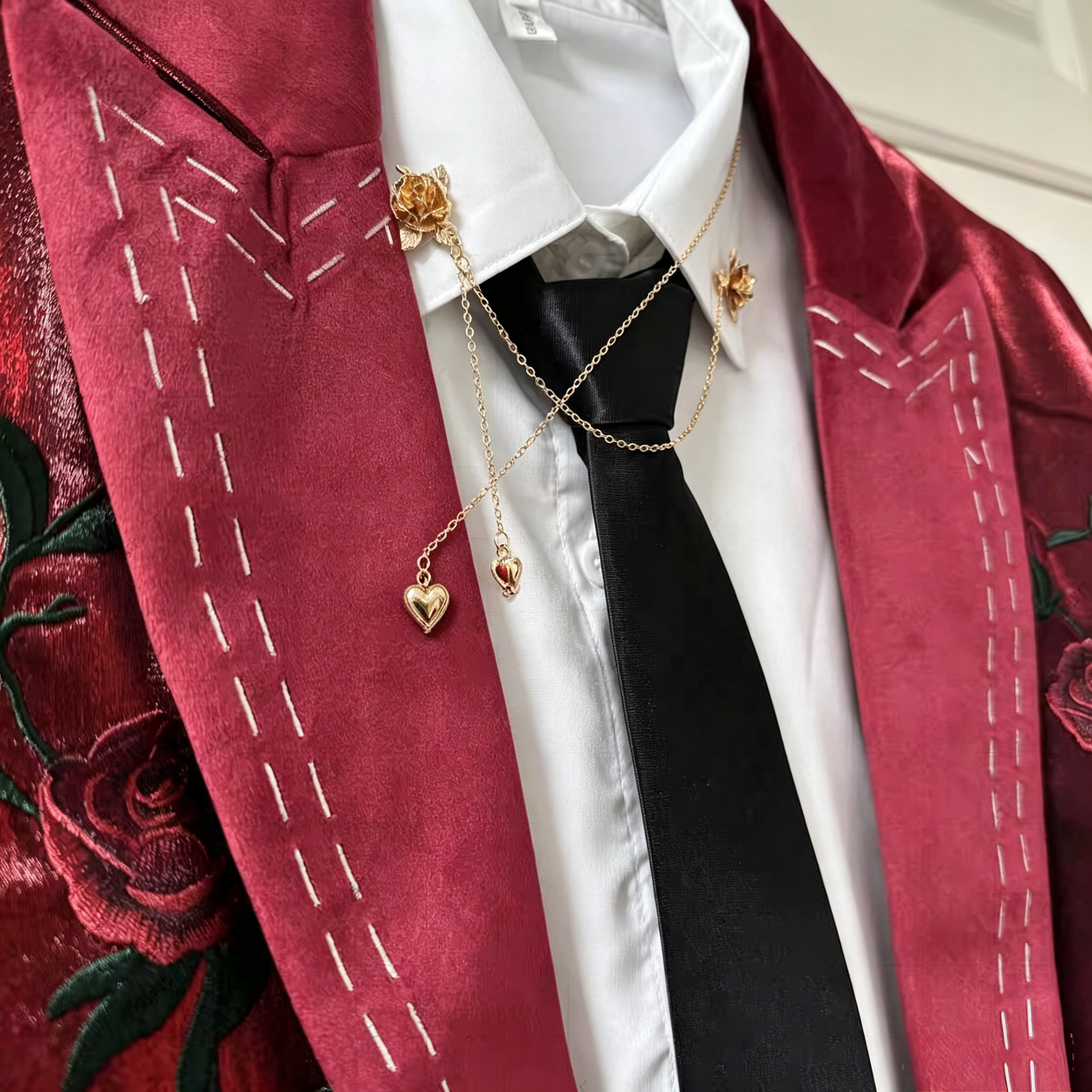 Nowa Miłość i Głębokie Kosmosy – Anime Cosplay Kiss recenzja i cena